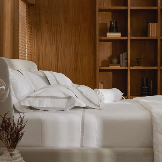 Bedding Kit 1000 Thread Thread Satin 100% Egyptian Cotton Mirtina White/Legno - Sheets + Pillowcases + Duvet